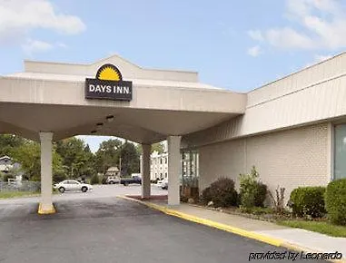 Columbus Grand Hotel & Banquet Center 2*,